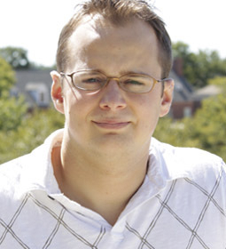matt van essen headshot